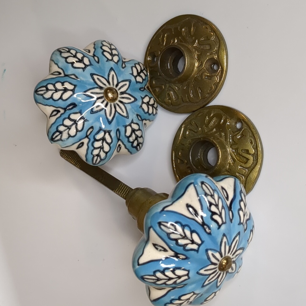 Vintage Hand Painted Ceramic Doorknob Cottagecore Turquoise Blue White Floral